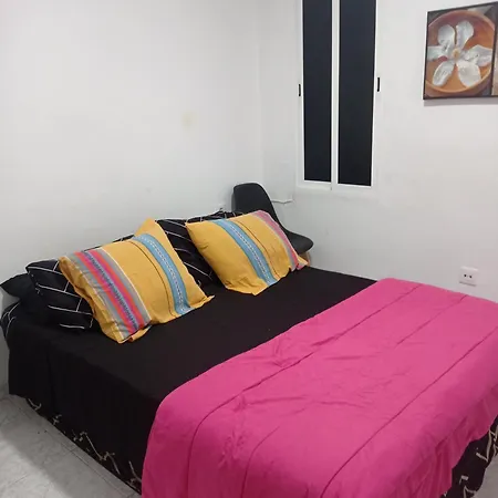 2 En Piso Familiar Compartido Homestay szállás Valencia